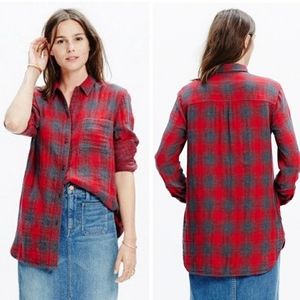 - Madewell Ex-Boyfriend Shirt in Lansing Plaid, Side Pockets, Size Small